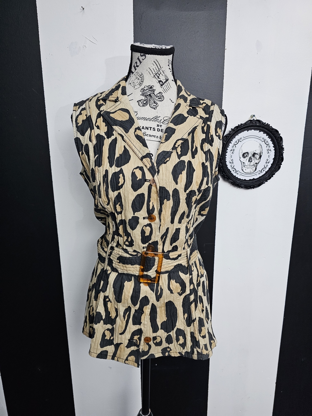 SPANNER Tan and Black Leopard Print Short Sleeve Top with Belt